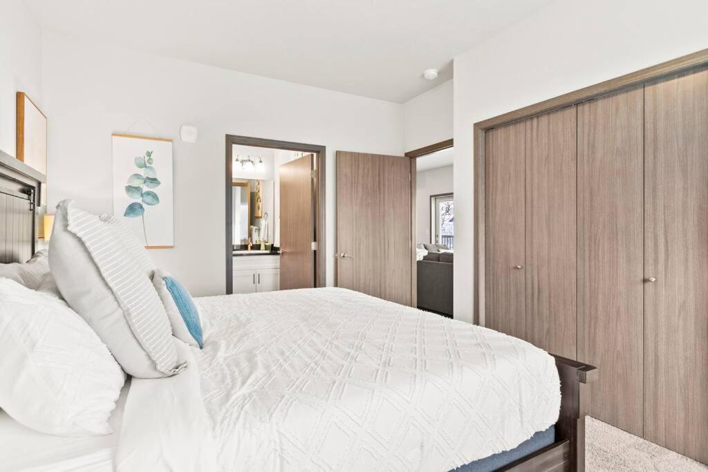 Spacious New 2 Bed 2 Bath Apt By Downtown Spokane Eksteriør billede