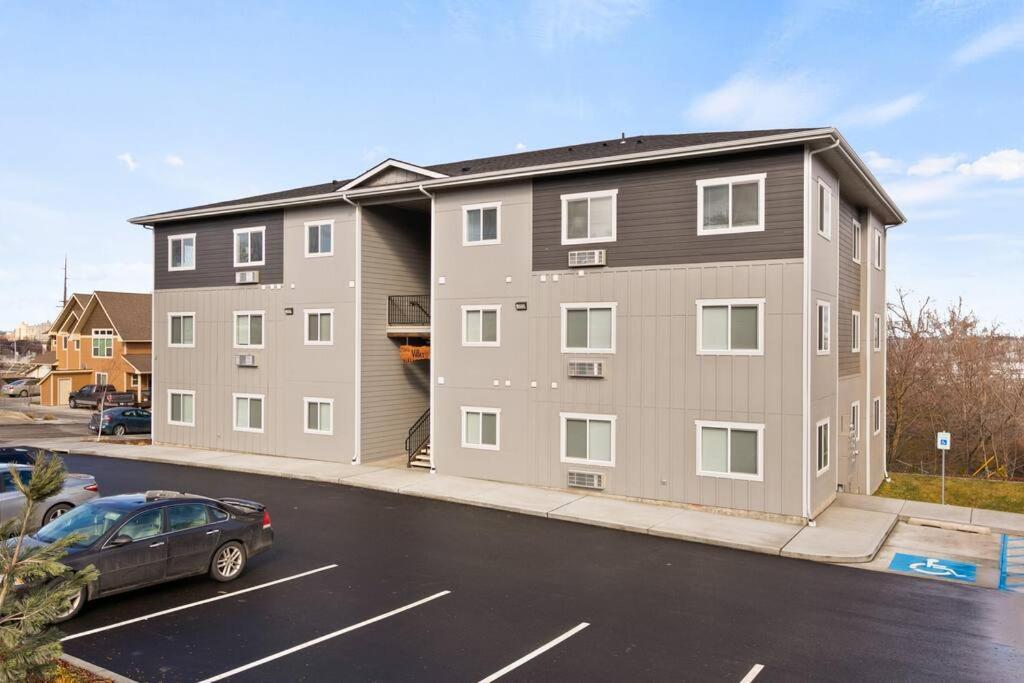 Spacious New 2 Bed 2 Bath Apt By Downtown Spokane Eksteriør billede