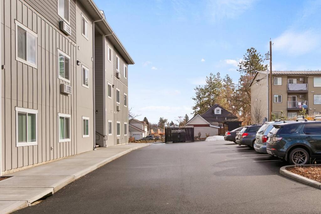 Spacious New 2 Bed 2 Bath Apt By Downtown Spokane Eksteriør billede