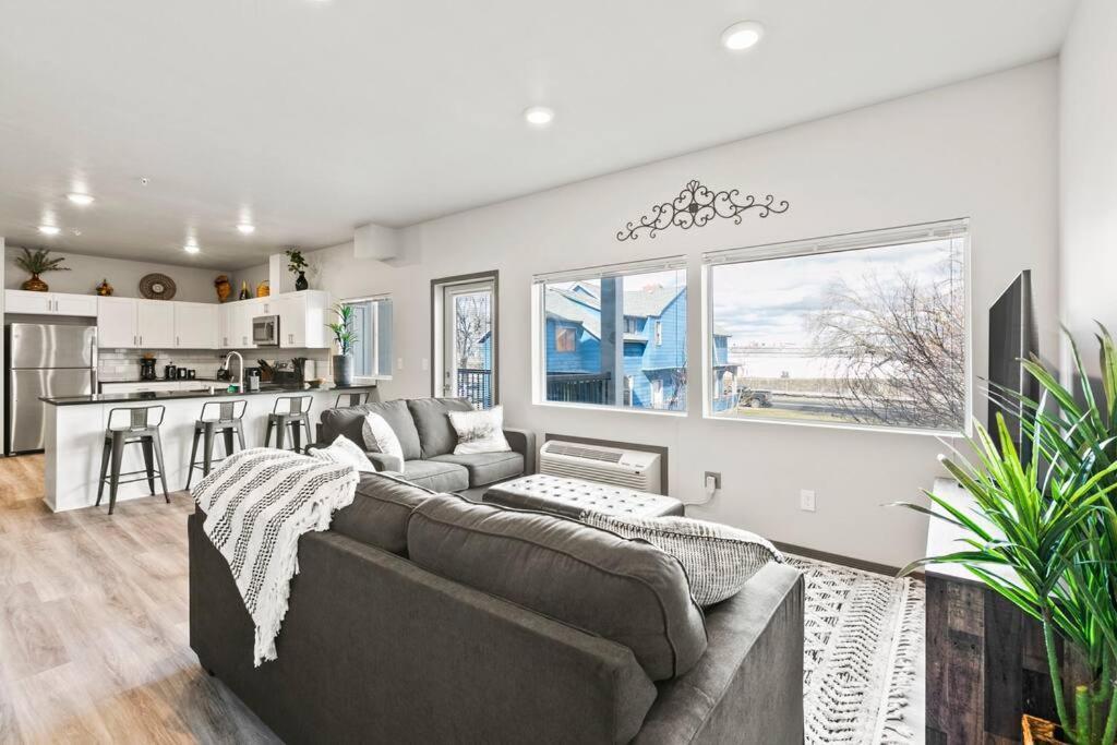 Spacious New 2 Bed 2 Bath Apt By Downtown Spokane Eksteriør billede